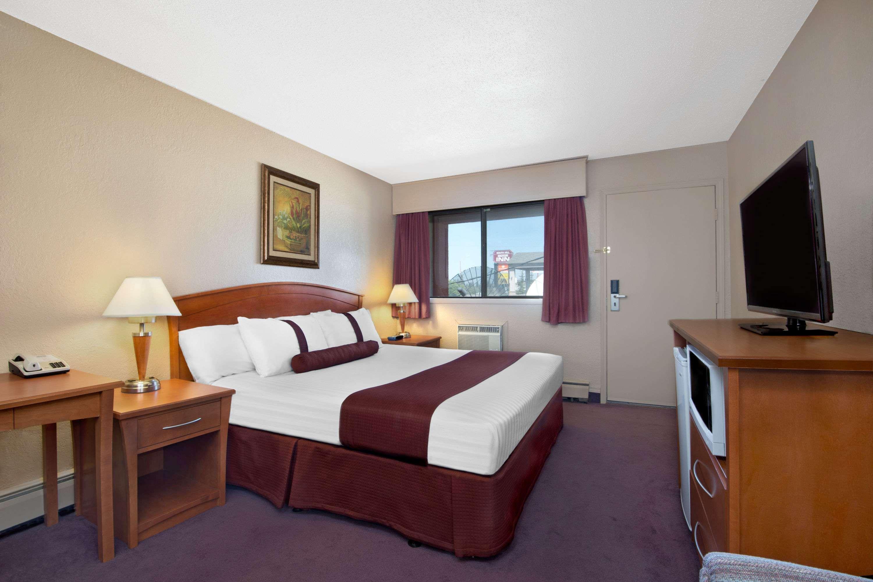 Howard Johnson By Wyndham Red Deer Exterior foto